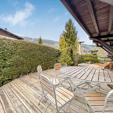 Cosy Avec Terrasse A *